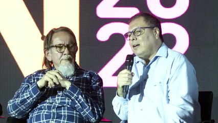 Tarek William Saab presenta el libro Hoguera de una adolescencia intemporal