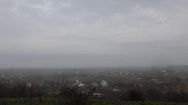 Ukrayna'nın Donbas kentinden tahliye edilen siviller