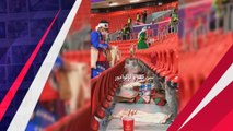 Patut Dicontoh, Aksi Terpuji Suporter Jepang Punguti Sampah di Stadion Piala Dunia 2022