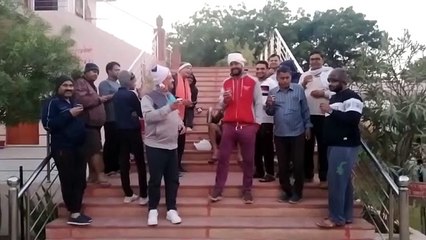 राजस्थान में यहां सात दिन में 10 डिग्री गिरा पारा, अचानक बढ़ी ठंड, आग जलाकर करना पड़ रहा बचाव