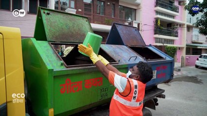 इस्तेमाल किए सैनेटरी सामान को फेंकते समय ना करें ये गलती