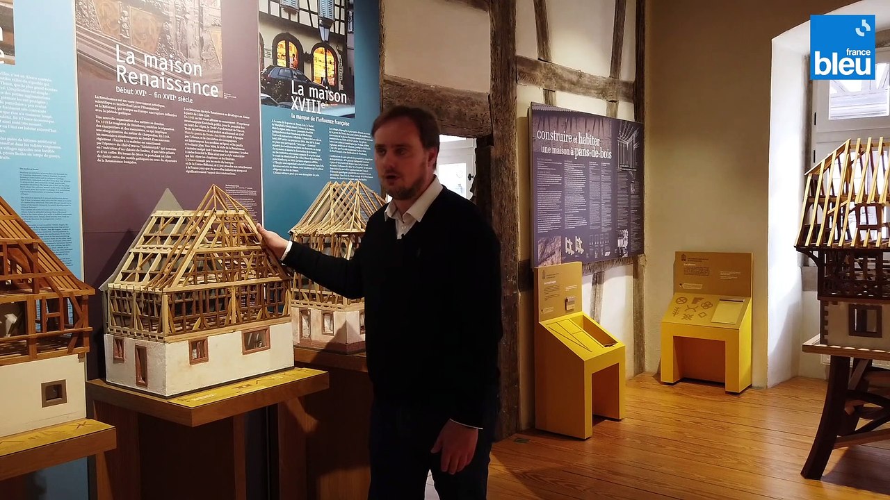 4/5 : les différentes maisons alsaciennes exposées aux Ateliers de la Seigneurie
