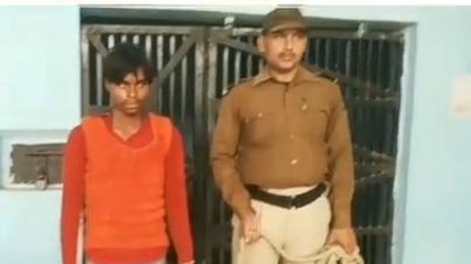 ब्रेकिंग मुंगेर: झारखंड से शराब लेकर आ रही ऑटो को पुलिस ने पकड़ा,तस्कर भी गिरफ्तार