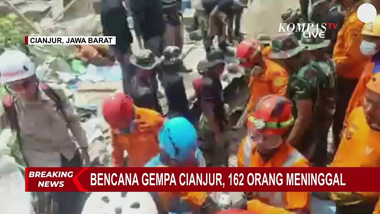 Begini Cerita Korban Gempa Cianjur yang Sempat Terpisah dengan Anak dan Suaminya!