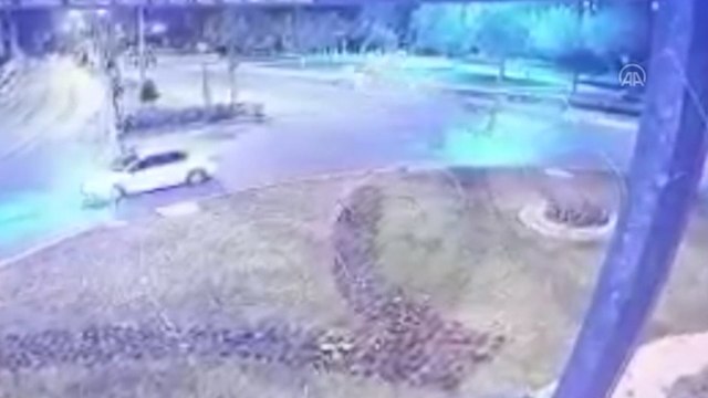 1 kişinin öldüğü, 1 kişinin yaralandığı kaza anı güvenlik kamerasında