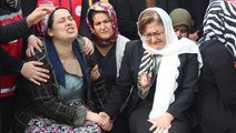 Feryatlar yürekleri yaktı! 5 yaşındaki şehidin cenazesinde Fatma Şahin, acılı anneyle birlikte gözyaşı döktü