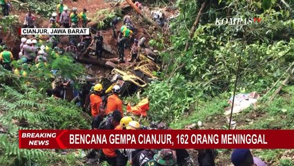 Gunakan Plastik dan Bambu, Begini Penampakan Tenda Darurat yang Dibangun Warga Kampung Garung!