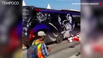Detik-detik Bus Haryanto Tabrak Truk di Gerbang Tol Kalikangkung Semarang