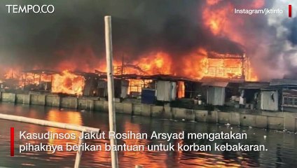 272 KK Harus Mengungsi Mengungsi Pasca Kebakaran di Teluk Gong