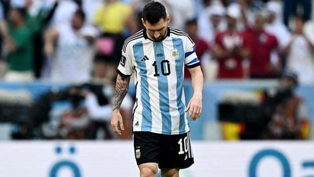 Dünya Kupası'nda büyük sürpriz! Turnuvanın favorisi Arjantin, Suudi Arabistan'a mağlup oldu