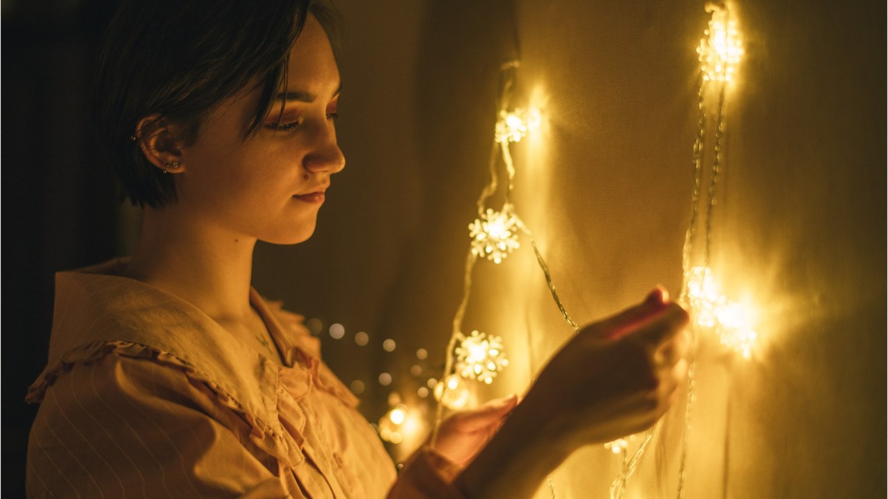 Teure Weihnachtsbeleuchtung muss nicht sein - Wir haben die Tricks