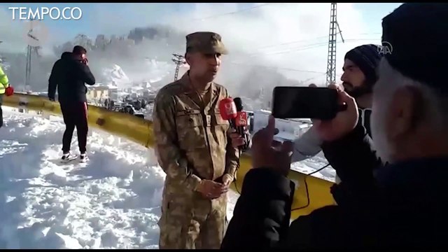 16 Tewas dalam Mobil Saat Ribuan Turis Ingin Melihat Salju di Pakistan