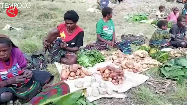 Polres Intan Jaya Lakukan Pendekatan Kesejahteraan Bagi KKB di Papua