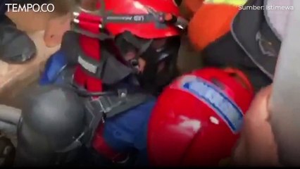 Upaya Penyelamatan Bocah Tercebur Sumur di Pasar Rebo, Meninggal di Dalam