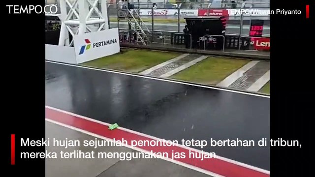 Hujan dan Petir di Sirkuit Mandalika Jelang Balapan MotoGP Indonesia