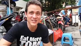 Indonesian Street Food Tour of Glodok (Chinatown) in Jakarta - DELICIOUS Indonesia Food! 20