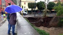 Maltempo, a Nocera Inferiore crolla l'argine dell'Alveo Comune Nocerino