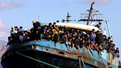 In Grecia tratta in salvo una nave con centinaia di migranti