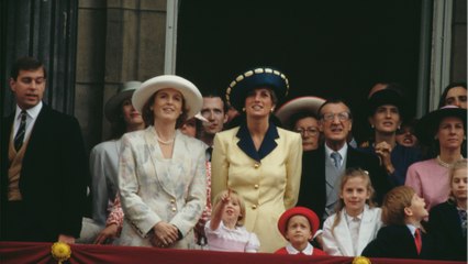 GALA VIDEO - « The Crown » : Découvrez l'histoire tragique de Leonora Knatchbull, la petite fille de 5 ans disparue 💔