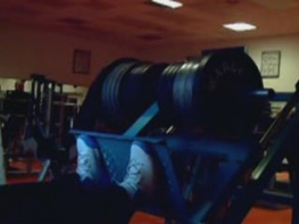 deon manuel Press320 kilos+2