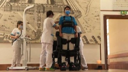 L'esoscheletro che aiuta i soldati feriti a camminare