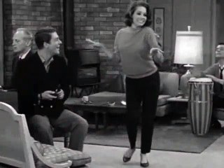 Dick Van Dyke S02E14 (Somebody has to Play Cleopatra)