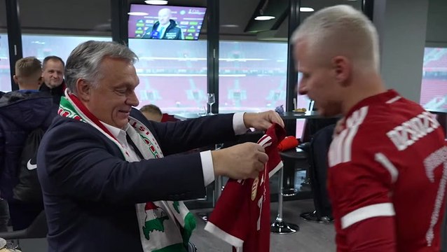 Hungarian prime minister wears scarf appearing to claim Ukrainian territory