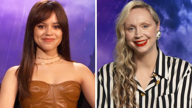 Jenna Ortega & 'Wednesday' Cast Praise Collaborative Director Tim Burton | THR Interview