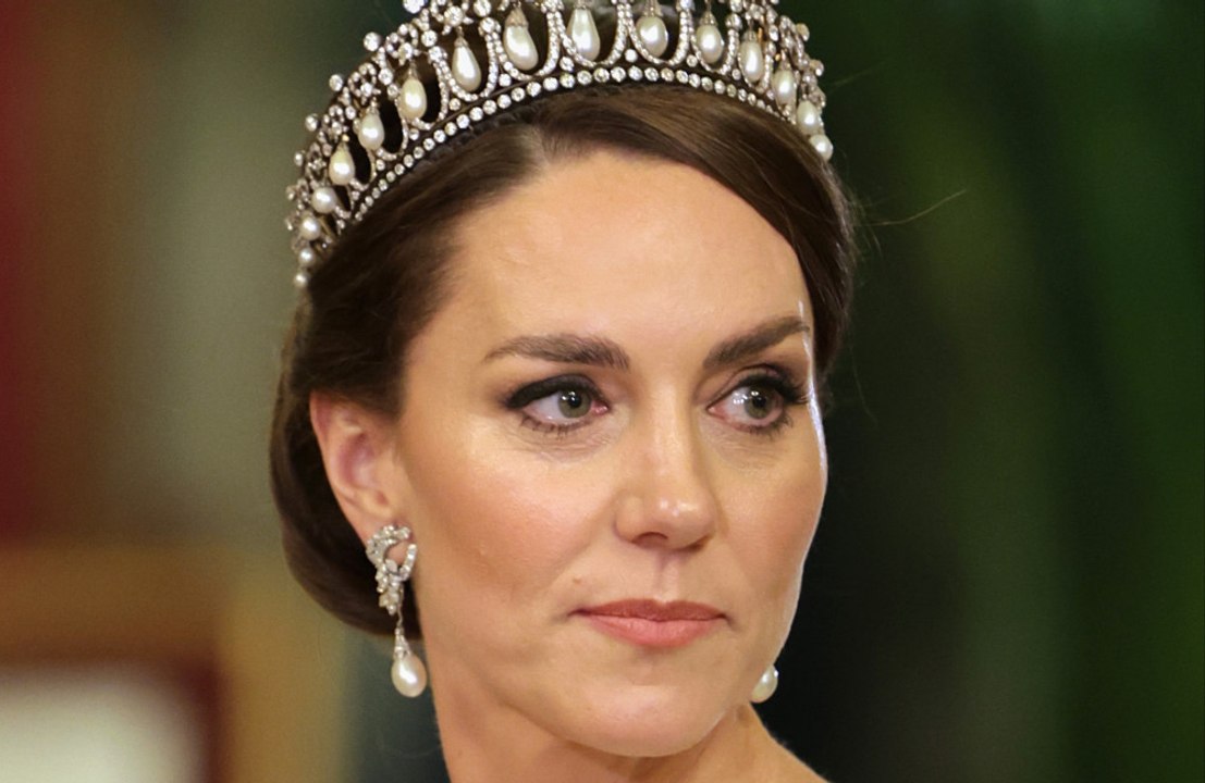 Princess of Wales wears Lover's Knot Tiara to honour Princess Diana at historic state banquet