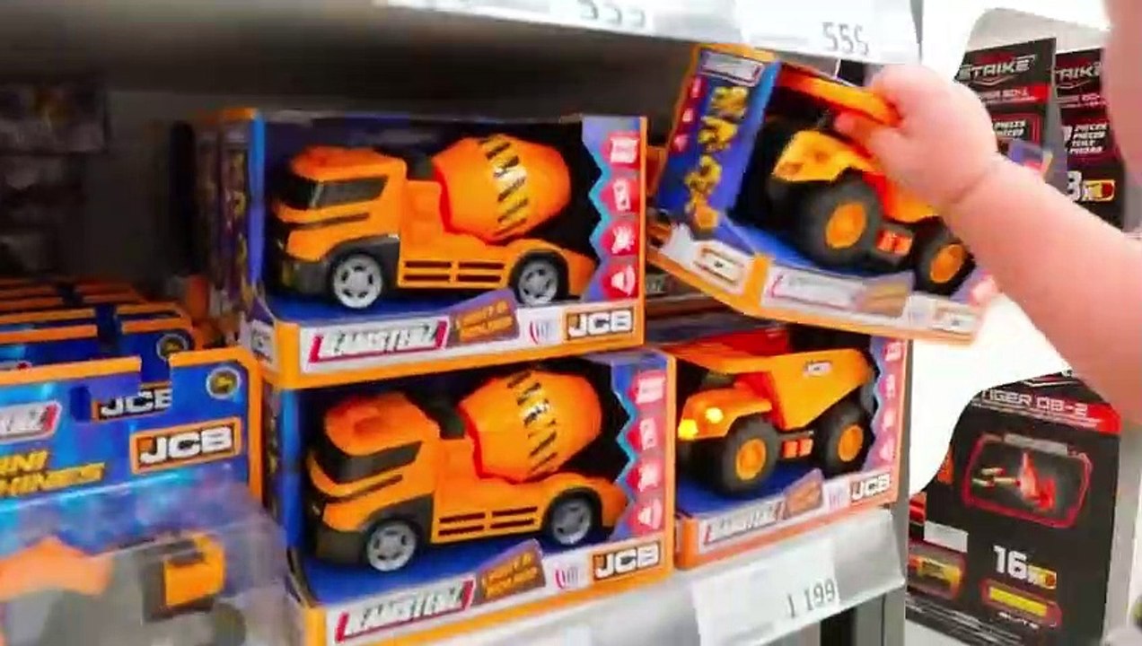 chris dan mami pergi belanja mainan