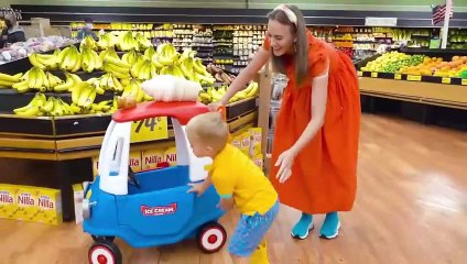 Chris dan Mami Belanja di supermaket dan Membuat es Krim