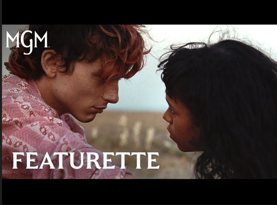 Bones and All | Outsiders in Love - Timothée Chalamet, Taylor Russell | Featurette