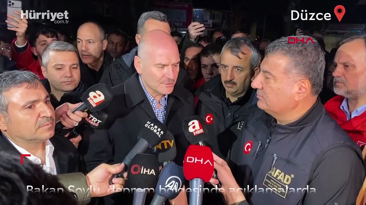 Bakan Soylu, deprem bölgesinde açıklamalarda bulundu