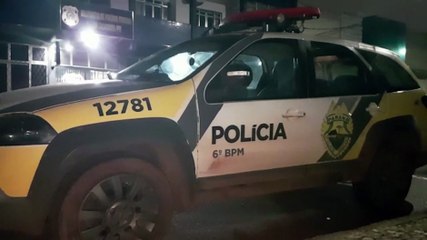 Polícia apreende 300 caixas de cigarros contrabandeados e prende condutor de caminhão, após fuga na PR-471
