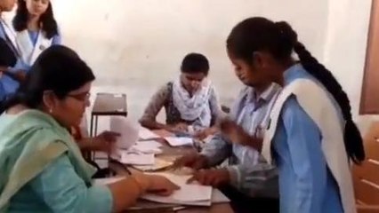 सोनभद्र: यूपी बोर्ड परीक्षा हेतु आवेदन प्रक्रिया पूरी, त्रुटियों में हो रहा सुधार