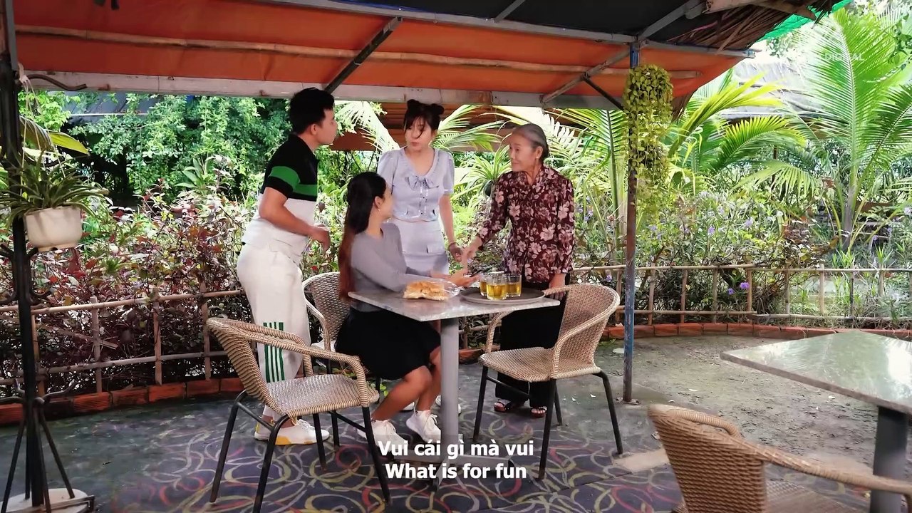 Mẹ tôi tập làm Idol "Tóp Tóp"
