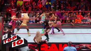 Top_10_Raw_moments__WWE