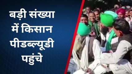 शाहजहांपुर:किसानों की तमाम मांगों को लेकर किसान यूनियन ने किया धरना प्रदर्शन