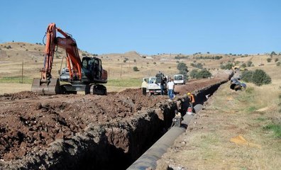 SİVAS'TA BARAJ KURUDU, 15-20 GÜNLÜK SU KALDI