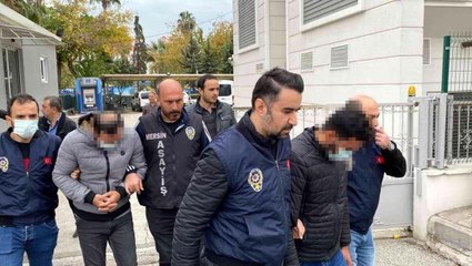 Mersin'de üniversiteli kızlara yabancı cisim atan motosikletli gençler adliyeye sevk edildi