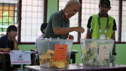 Crisis política se alarga en Malasia por negociaciones para formar gobierno