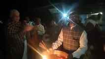 VIDEO : गुजरात चुनाव प्रचार के दौरान कुछ यूं झूम उठे राजस्थान सांसद किरोड़ी लाल मीणा