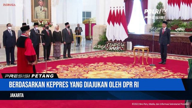Presiden Jokowi Saksikan Pengucapan Sumpah Hakim Konsitusi & Lantik Utusan Khusus Presiden Pengentasan Kemiskinan & Ketahanan Pangan