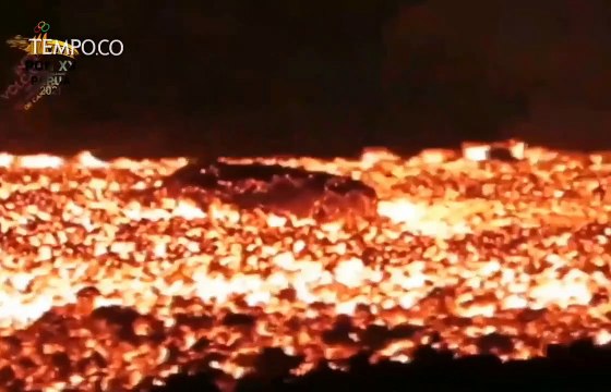 Ratusan Warga Dievakusi di Tengah Erupsi Gunung Berapi di Spanyol