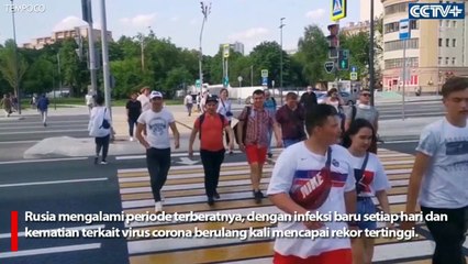 Putin Setujui Cuti Berbayar untuk Menekan Lonjakan COVID-19