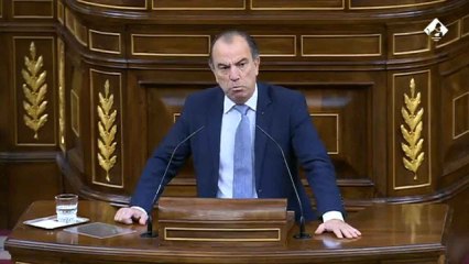 El duro discurso de Carlos García Adanero contra el pacto con Bildu por retirar guardias civiles de Navarra.