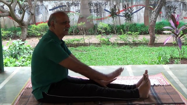 पैरो की मोच से बचने के लिए और पैर व एड़ी के दर्द से छुटकारा पाएं योग के द्वारा Leg Sprain Exercise
