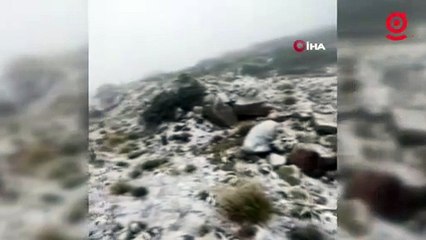 Uludağ'ın zirvesi beyaza büründü