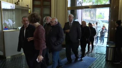 Familia, amigos y seguidores dan su último adiós a Pablo Milanés