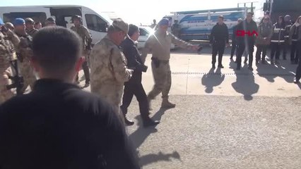 ŞANLIURFA'DA HDP'Lİ MİLLETVEKİLLERİ SURUÇ'A ALINMADI